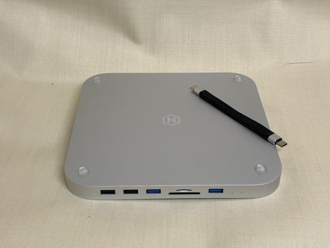 Mac miniM1 2TB/16GB仕様 Z12P000JG 外付１T付 中古