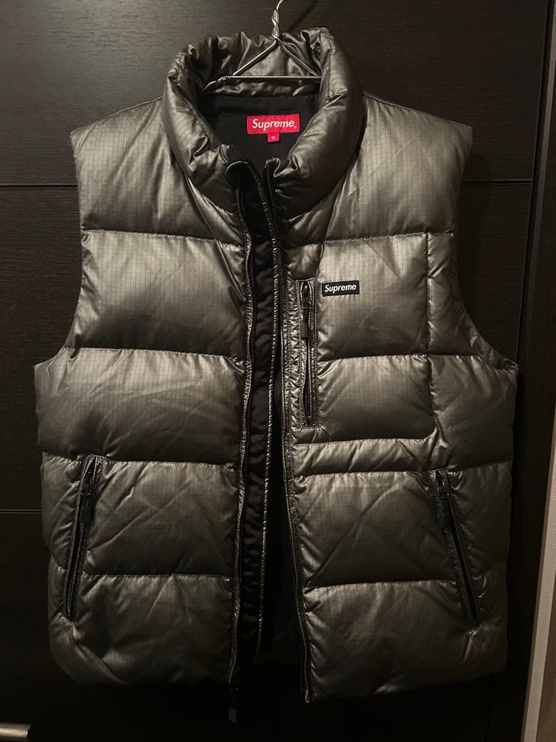 【良品】supreme Silver Ski Vest